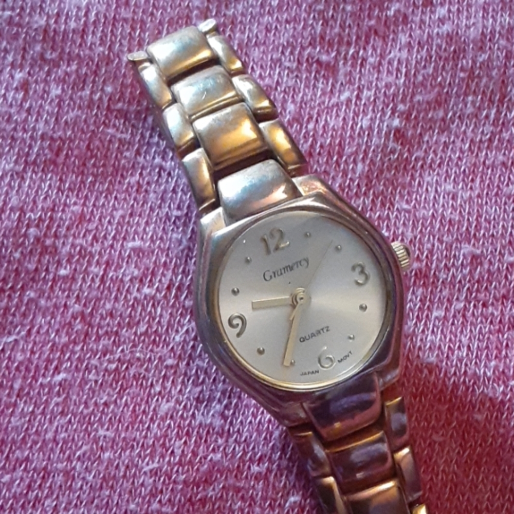 🌹Gramercy Rose Gold quartz watch